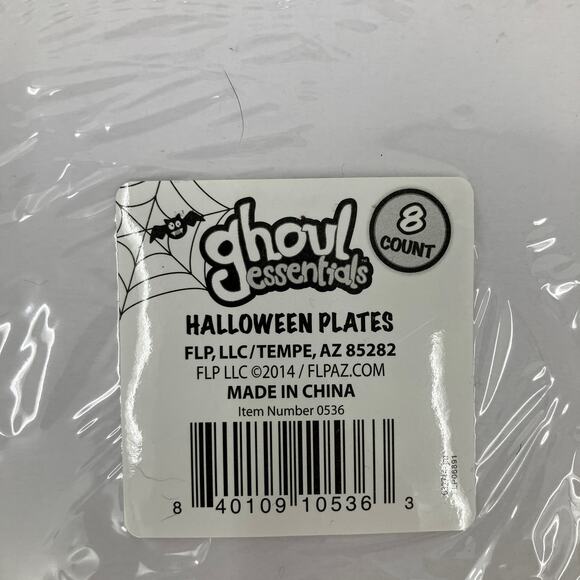 Ghoul Essentials Square Black Orange Halloween Boo Bat Party Paper Dinner Plates - Picture 2 of 3